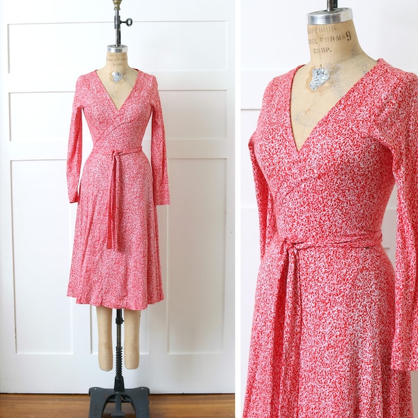 vintage 1970s Diane Von Furstenberg wrap dress • designer DVF Italy stretch knit dress