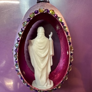Hand made unique embellished real goose egg.  Lovely gift for all seasons and holidays.