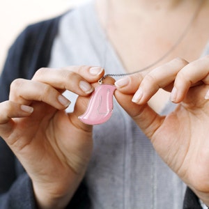 Necklace - Pink bird