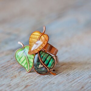 Adjustable Ring - Forest green leaf image 5