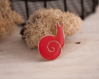 Snail pin / Brooch / Coral / Gift for animal lover