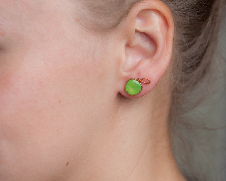 Post earrings Green apples image 4
