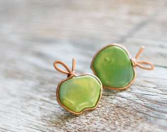 Post earrings - Green apples