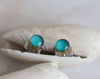 Tiny stud earring - Turquoise