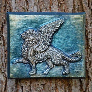 Winged Lion Garden Sculpture, Italian Home Decor Gifts, Venice Italy St Mark Lion Art