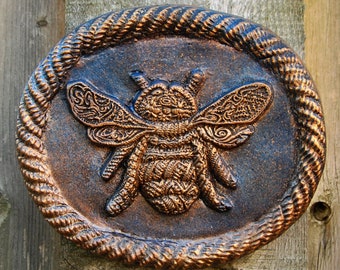 Bumble Bee Art Garden Gifts, Beekeeper Rustic Nature Art, Save the Bees, Honeybee Queen Outdoor Sculpture