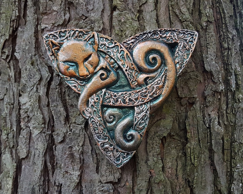 Cat Triquetra Stone Sculpture Celtic Knot Art Garden Gifts image 0