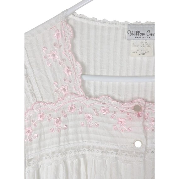 Vintage Willow Creek Robe: Seersucker, Pink Embroidery, Lace Trim