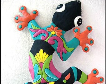 GECKO Wall Art, Metal Wall Decor, Garden Decor, Haitian Art, Gecko, Painted Metal Art, Metal Wall Hanging, Outdoor Garden Art - M-402