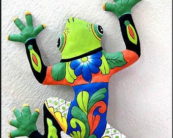 FROG - Metal Art Wall Hanging, Painted Garden Decor, Tropical Decor, Outdoor Metal Wall Art, Tropical Metal Art, Outdoor Garden Art - 702