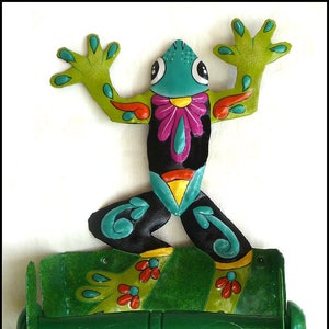 FROG - Painted Metal Toilet Paper Holder,, Bathroom Accessories, Green Frog Toilet Paper Holder, Tropical Bathroom Decor - M-703-TQ-TP