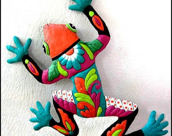 FROG - Painted Metal, Painted Metal Wall Decor, Garden Decor, Metal Art, Garden Art, Frog Art, Tropical Decor, Metal Wall Art  -M-702