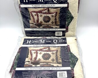 Conjunto de 2 fronhas acolchoadas L. Kee Forest Medallion, 20x26, estilo vintage dos anos 1990.