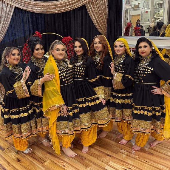 black and gold traditional dresses Black and Gold Gown: Elegant Styles for Formal Occasions L main image 1