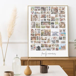 Peut inclure: Un collage encadré de photos de famille avec un cadre doré. Les photos sont disposées en grille et les mots "family memories" sont écrits en script en bas. Le collage est exposé sur un meuble en bois.