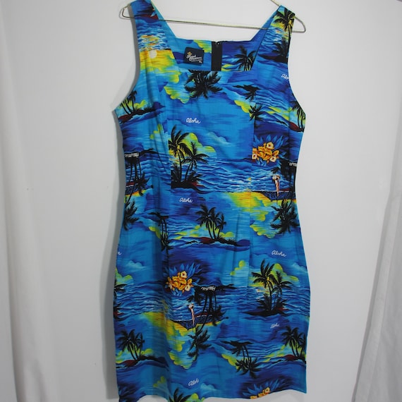 Vintage Royal Creations Hawaiian Dress