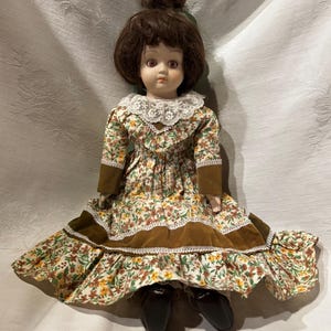 コレクション ZASAN WOOD collectibles wooden doolls Zasan Doll - Etsy