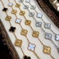 Four-leaf flower bracelet 18K gold-plated \u2013 stainless steel