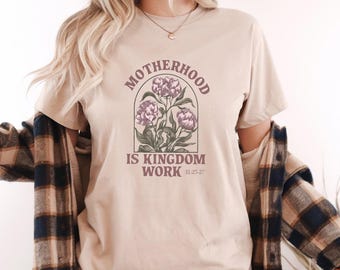 Comfort Colors Retro Mom T-Shirt: Motherhood Kingdom Work