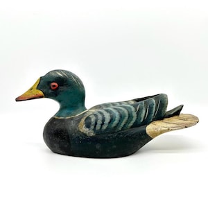 Vintage Decoy Duck hand-painted wood – rustic carved wood duck cabin decor