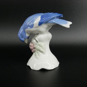 Blaue Vogelfigur aus Porzellan - Sammlerstück vintage DDR