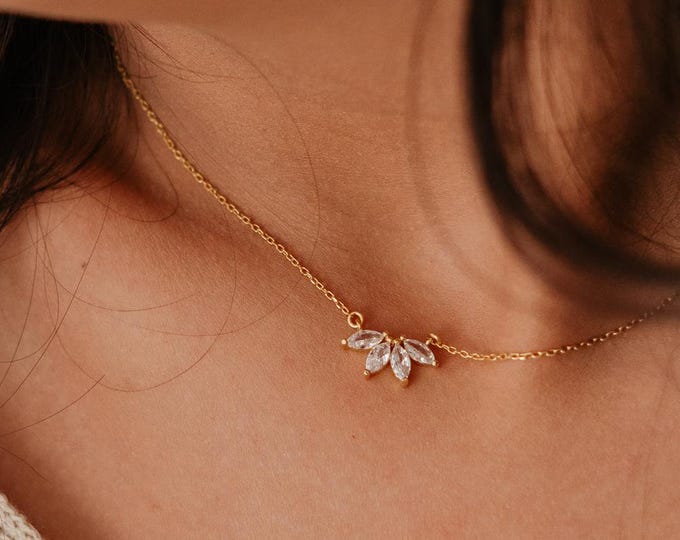 Lotus Marquise Pendant Necklace – Elegant Leaf Crystal Jewelry Gift for Her