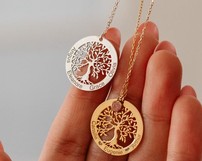 Family Tree Necklace – Personalized Gold Tree of Life Pendant with Engraved Names