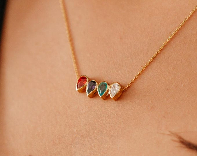 Family Birthstone Necklace – Teardrop Gemstone Jewelry Gift for Mom & Grandma