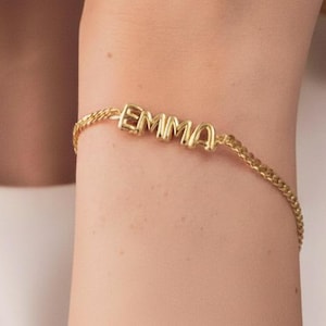 Aangepaste sterlingzilveren armband met naambellenletter – gepersonaliseerde 3D-sieraden kerstcadeau