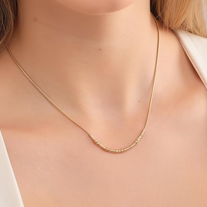 Personligt Morsekodshalsband – Sterlingsilversmycken med dolda meddelanden