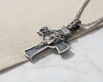 Gothic INRI Crucifix Necklace – Jesus Crown of Thorns Sterling Silver Pendant