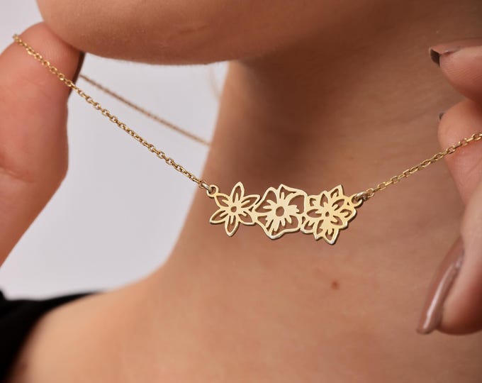 Birth Month Flower Necklace – Custom Family Jewelry in 925 Sterling Silver