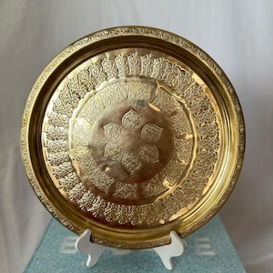 Vintage Brass Serving Tray – Hand-Etched Middle Eastern Design – Ornate Boho Decor