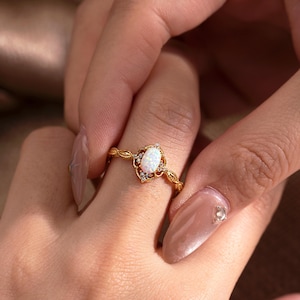 925 sterlingzilveren vintage opaalring, 18K vergulde ring, minimalistische sieraden, cadeau voor haar, geboortesteen oktober ring, sieraden stapelen