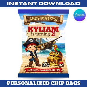Peut inclure: Un design de sac de chips personnalisé sur le thème des pirates. Il présente un pirate de dessin animé, un coffre au trésor et un perroquet. Le texte indique "Kyliam a 2 ans !" et "Amusons-nous !" avec un navire pirate en arrière-plan.