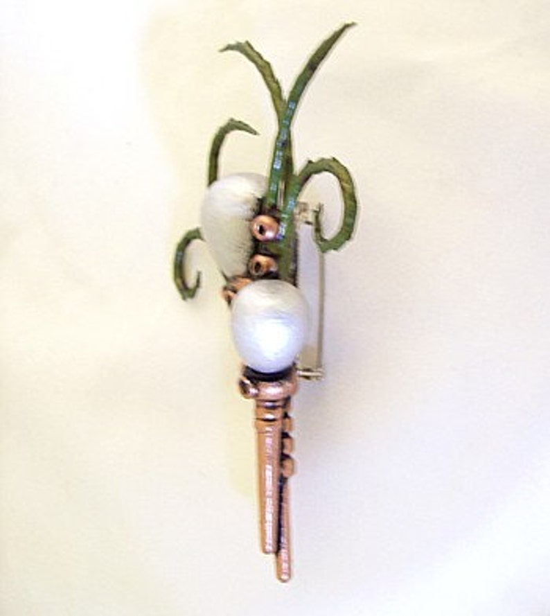 Wood Steampunk Wedding Boutonniere Pearl Fantasy Corsage Pin Alien Buttonhole Deluxe