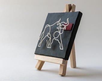 3D Bull Mini Canvas Art: Hand-Painted Minimalist Desk Decor