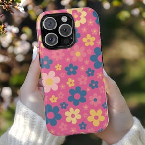 Floral Retro Groovy Phone Case, Vintage Hippie Cover for iPhone,Samsung, Pixel, Boho Chic, 60s Flowers Design Phone Case