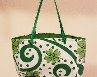 Petite Tote - shamrock swirls