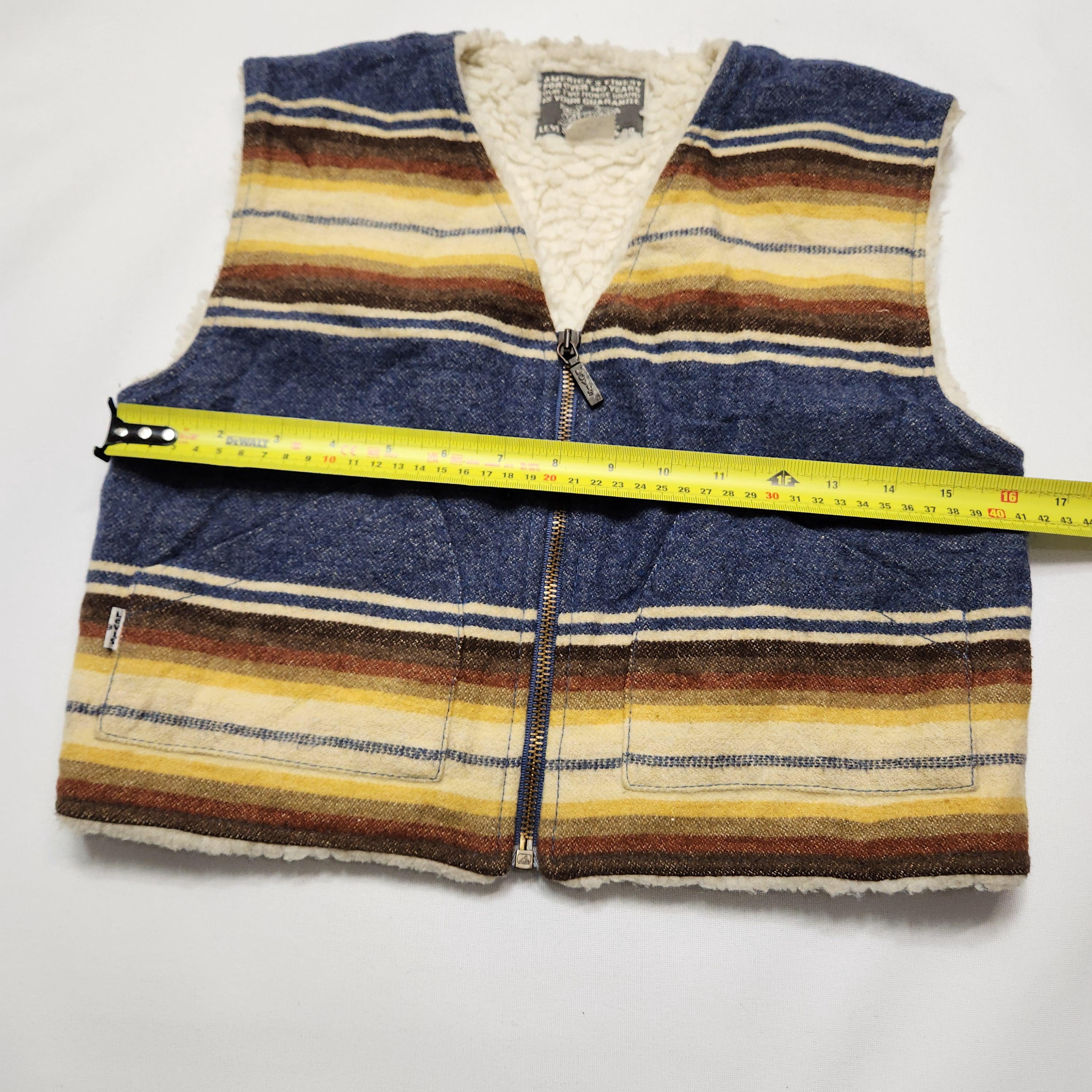 Vintage Levis Southwestern Blanket Stripe Sherpa Lined Zip Vest Size 4 image 8