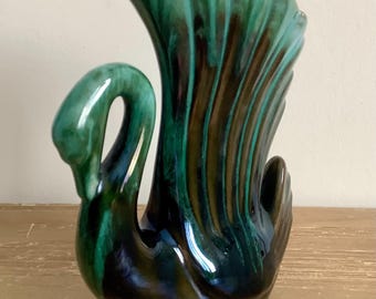 Blue Mountain Pottery Swan Vase | Collingwood Green Drip Glaze Canadian Mid Century Art
