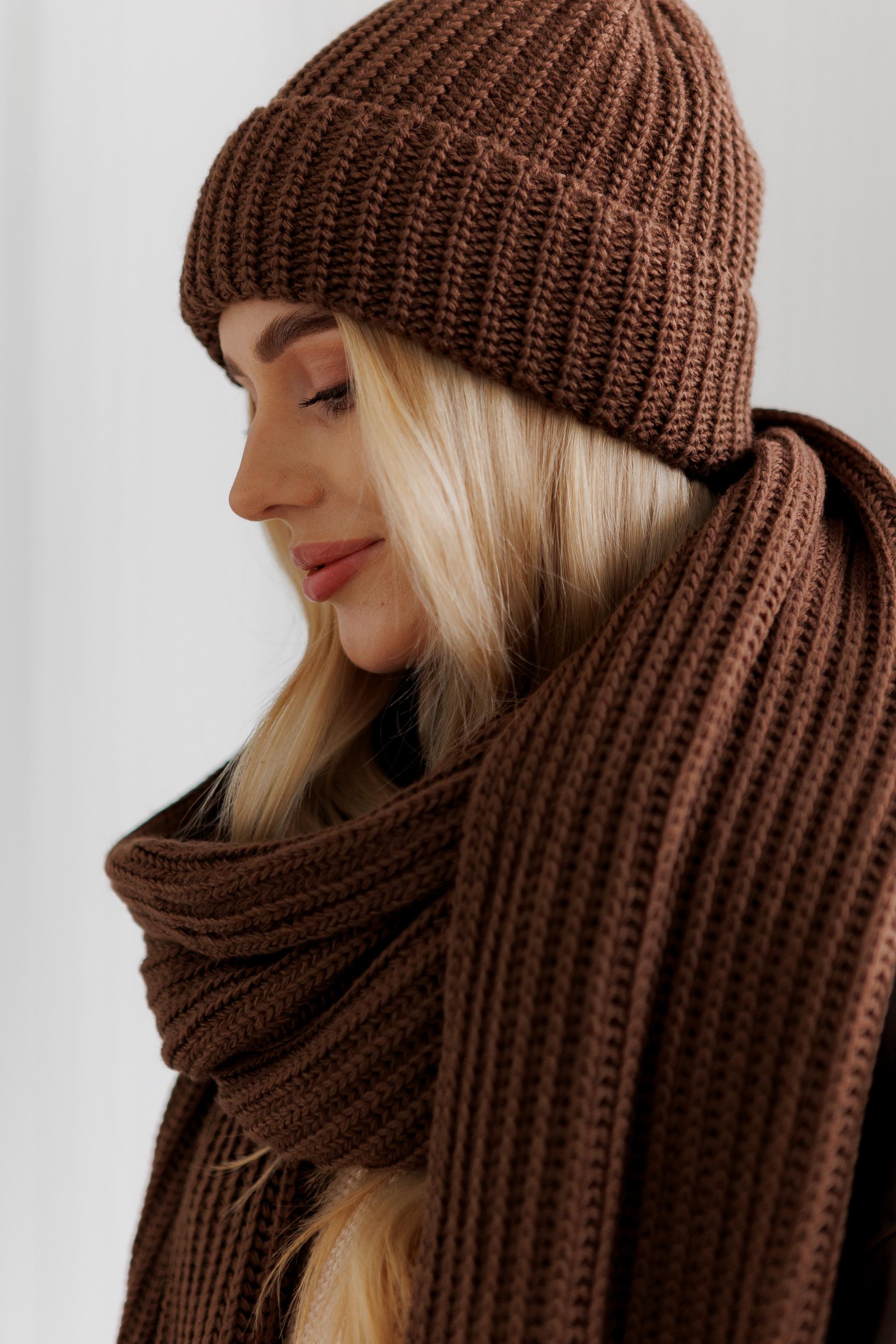 Hat & Scarf Set – Soft Wool Blend Knit Beanie and Long Scarf  display picture 1