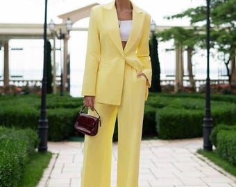 Luxury Women’s  Pantsuit, Oversized Blazer and Wide Leg Pants Set, Elegant Pant Suit, Premium Office Outfit, Wedding Guest Suit, Modern Gift