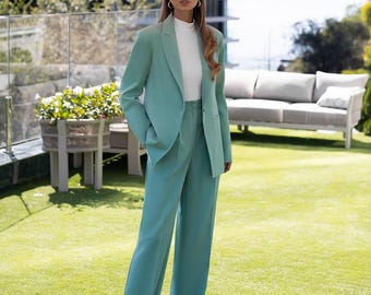 Luxury Women’s  Pantsuit, Oversized Blazer and Wide Leg Pants Set, Elegant Pant Suit, Premium Office Outfit, Wedding Guest Suit, Modern Gift