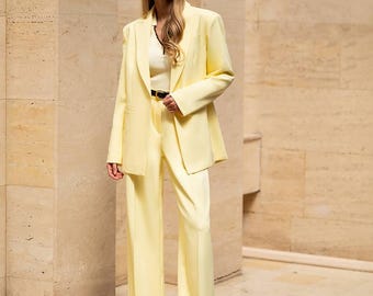 Luxury Women’s  Pantsuit, Oversized Blazer and Wide Leg Pants Set, Elegant Pant Suit, Premium Office Outfit, Wedding Guest Suit, Modern Gift