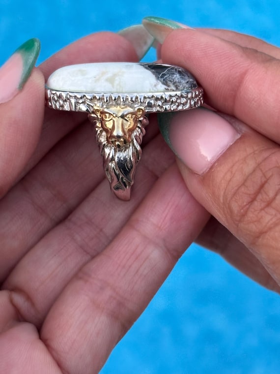 Bold statement cocktail ring with lion motif | St… - image 5