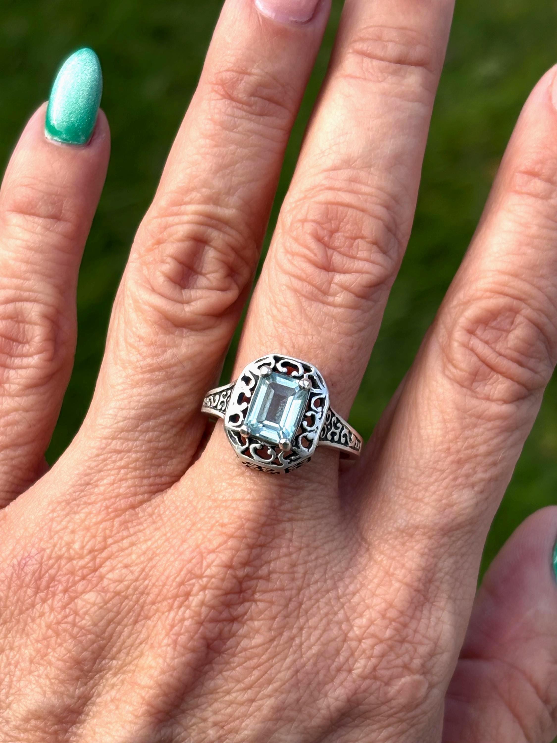 Vintage Art Deco Style Sterling Silver Ring With Emerald-cut  display picture 1