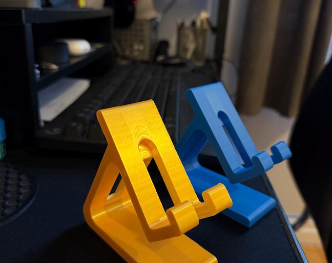 Minimalist Mobile Phone Stand: Desk, Kitchen, Office