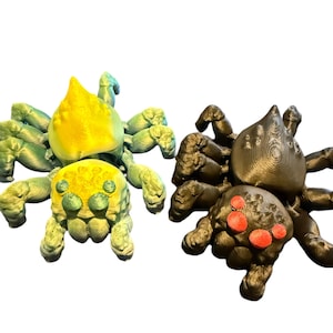 Creepy-Crawly Articulated Spider – Realistic Flexible Toy for Kids & Collectors