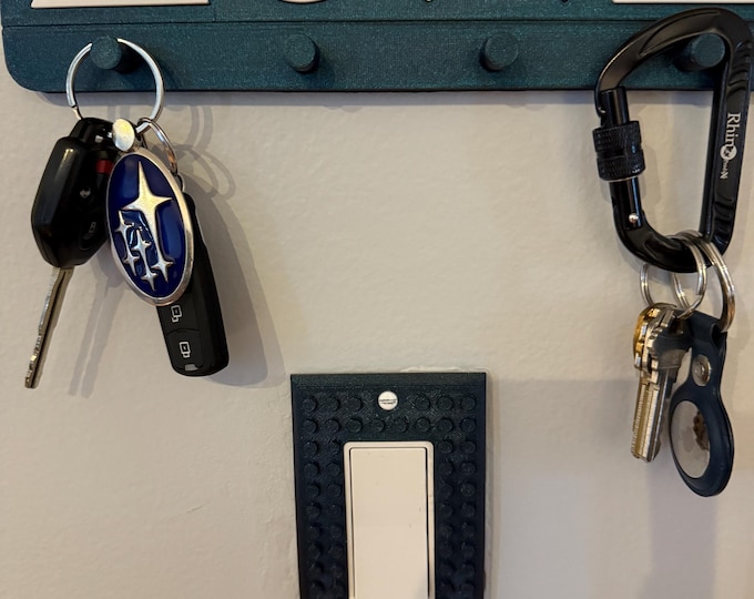 PlayStation-inspired Wall Rack – Dual Function Key Holder & Coat Hanger for Game Rooms